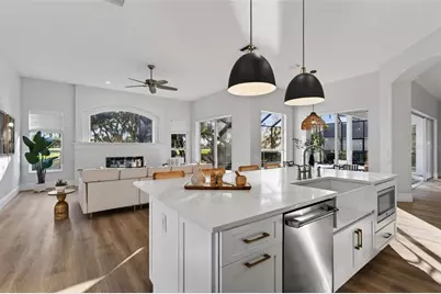 2571 Dick Wilson Drive, Sarasota, FL 34240 - Photo 21