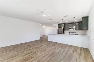 6254 Spinnaker Blvd, Englewood, FL 34224 - Photo 5