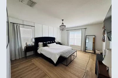 15207 Searobbin Drive, Lakewood Ranch, FL 34202 - Photo 13