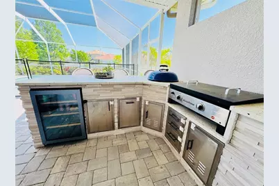 15207 Searobbin Drive, Lakewood Ranch, FL 34202 - Photo 5