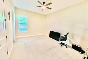 10107 Wicker Park Pl, Palmetto, FL 34221 - Photo 37