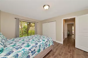 4689 Oak Forest Dr E, Sarasota, FL 34231 - Photo 31