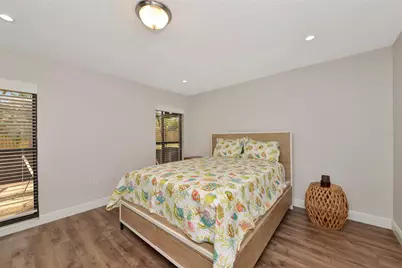 4689 Oak Forest Drive E #1, Sarasota, FL 34231 - Photo 21