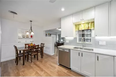 5237 Ventura Avenue, Sarasota, FL 34235 - Photo 9