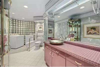 1749 Sandalwood Drive, Sarasota, FL 34231 - Photo 31