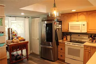 6470 Mourning Dove Dr, Bradenton, FL 34210 - Photo 3