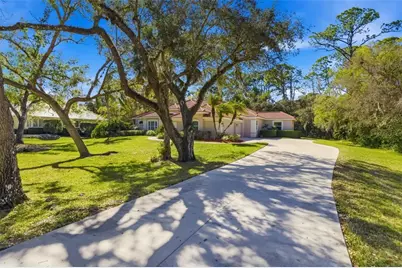 3130 Walter Travis Drive, Sarasota, FL 34240 - Photo 3