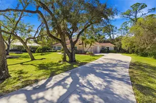 3130 Walter Travis Dr, Sarasota, FL 34240 - Photo 3