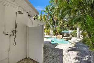 155 Crescent Dr, Anna Maria, FL 34216 - Photo 41