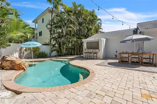 155 Crescent Dr, Anna Maria, FL 34216 - Photo 51