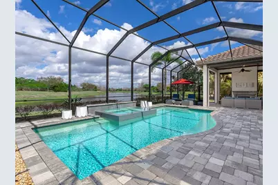 16613 Berwick Terrace, Lakewood Ranch, FL 34202 - Photo 3