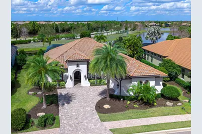 16613 Berwick Terrace, Lakewood Ranch, FL 34202 - Photo 5