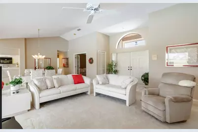 4364 Presidential Avenue Circle E, Bradenton, FL 34203 - Photo 7