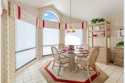 4364 Presidential Avenue Circle E, Bradenton, FL 34203 - Photo 15