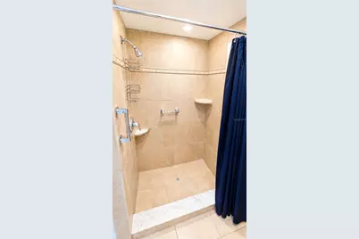 1526 Georgetowne Lane, Sarasota, FL 34232 - Photo 21