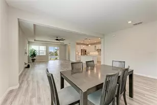 3519 74th Ave Cir E, Sarasota, FL 34243 - Photo 9