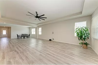 3519 74th Avenue Circle E, Sarasota, FL 34243 - Photo 13