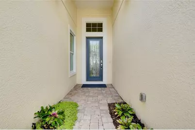 12235 Thornhill Court, Lakewood Ranch, FL 34202 - Photo 11