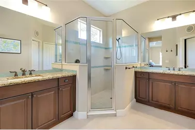 12235 Thornhill Court, Lakewood Ranch, FL 34202 - Photo 51