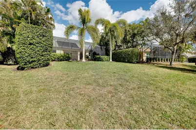 12235 Thornhill Court, Lakewood Ranch, FL 34202 - Photo 83