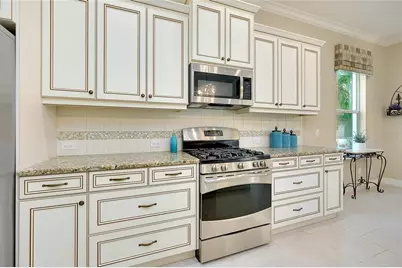 12235 Thornhill Court, Lakewood Ranch, FL 34202 - Photo 35