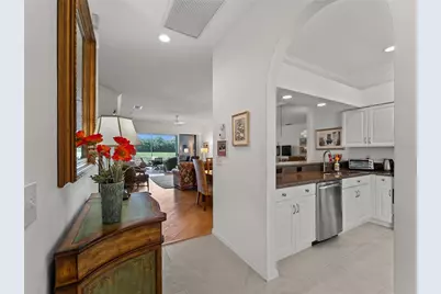 5204 Mahogany Run Avenue, Sarasota, FL 34241 - Photo 7