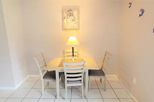 2727 75th St W, Bradenton, FL 34209 - Photo 5