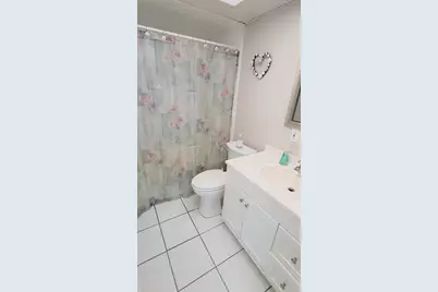 2727 75th St W #7A2, Bradenton, FL 34209 - Photo 11