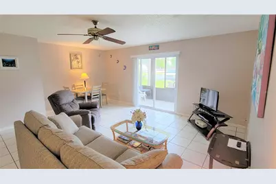 2727 75th St W #7A2, Bradenton, FL 34209 - Photo 3