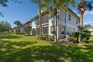 8235 Miramar Way, Lakewood Ranch, FL 34202 - Photo 7