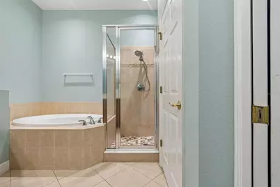 8235 Miramar Way, Lakewood Ranch, FL 34202 - Photo 29