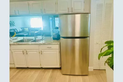 5061 Barrington Circle #1302, Sarasota, FL 34234 - Photo 13