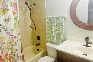 5061 Barrington Cir, Sarasota, FL 34234 - Photo 31