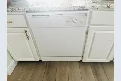 5061 Barrington Circle #1302, Sarasota, FL 34234 - Photo 11