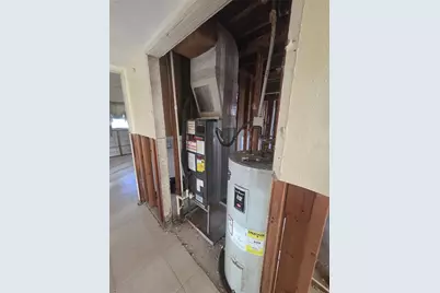 10215 Manatee Avenue W #1, Bradenton, FL 34209 - Photo 13