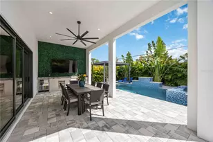 2314 Prospect St, Sarasota, FL 34239 - Photo 25