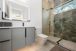 2314 Prospect St, Sarasota, FL 34239 - Photo 17