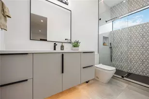 2314 Prospect St, Sarasota, FL 34239 - Photo 15