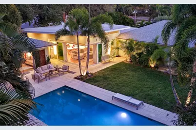 1731 Cunliff Lane, Sarasota, FL 34239 - Photo 3