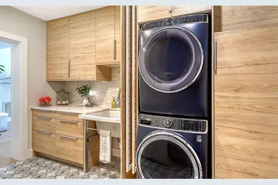 1731 Cunliff Lane, Sarasota, FL 34239 - Photo 39