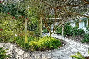 1731 Cunliff Ln, Sarasota, FL 34239 - Photo 49