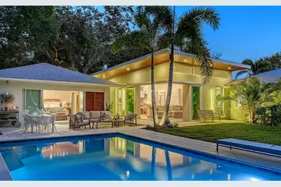 1731 Cunliff Lane, Sarasota, FL 34239 - Photo 15