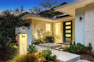 1731 Cunliff Ln, Sarasota, FL 34239 - Photo 5