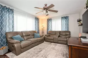 1813 5th St W, Palmetto, FL 34221 - Photo 7