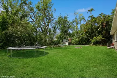 1813 5th Street W, Palmetto, FL 34221 - Photo 33