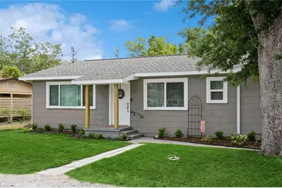 1813 5th Street W, Palmetto, FL 34221 - Photo 1