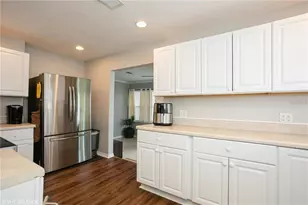 1813 5th St W, Palmetto, FL 34221 - Photo 11