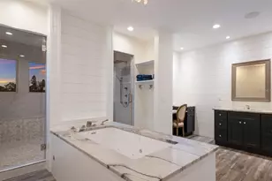 208 22nd Street Ct NE, Bradenton, FL 34208 - Photo 55