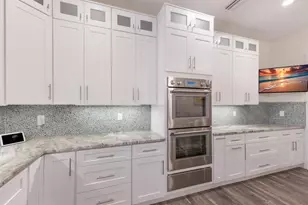 208 22nd Street Ct NE, Bradenton, FL 34208 - Photo 37