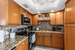 6300 Midnight Pass Rd, Sarasota, FL 34242 - Photo 9